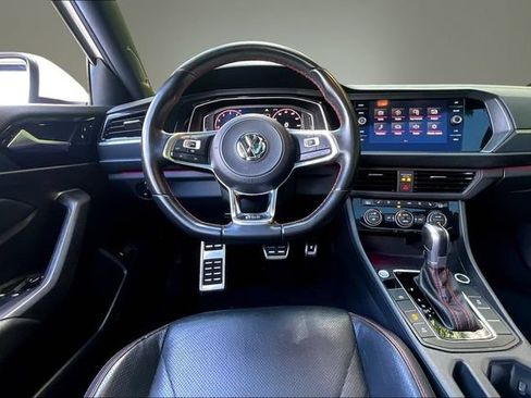 Used 2019 Volkswagen Jetta GLI Autobahn FWD image 8