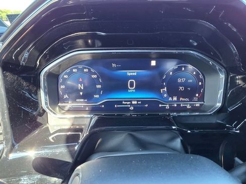 Used 2023 Chevrolet Silverado 1500 LT w/ Protection Package AWD/4WD image 30