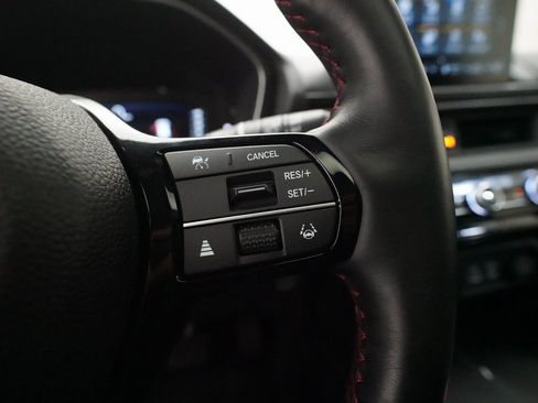 Certified 2025 Honda Pilot Black Edition image 19