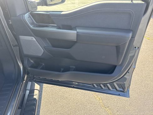 New 2026 Ford F250 Lariat w/ Black Appearance Package image 14