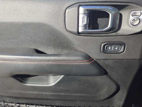 Used 2020 Jeep Gladiator Rubicon image 26