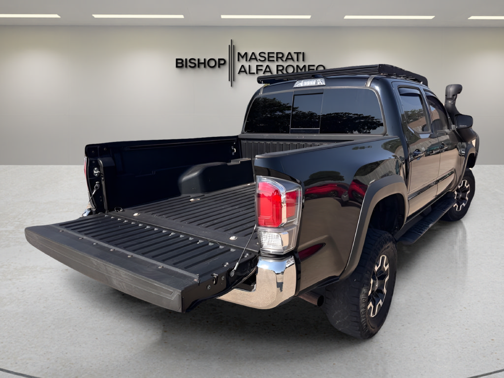 Used 2020 Toyota Tacoma TRD Off-Road AWD/4WD image 5