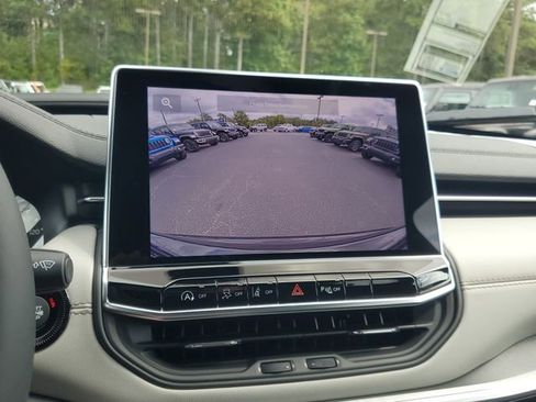 New 2026 Jeep Compass Limited image 22