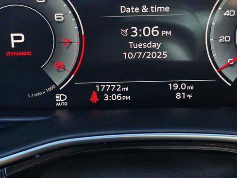 Used 2025 Audi Q7 2.0T Premium w/ Convenience Package image 31