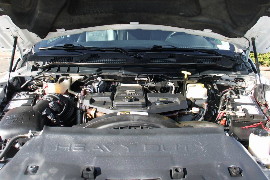 Used 2018 RAM 3500 Laramie AWD/4WD image 13
