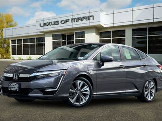 Used 2018 Honda Clarity Touring video 1