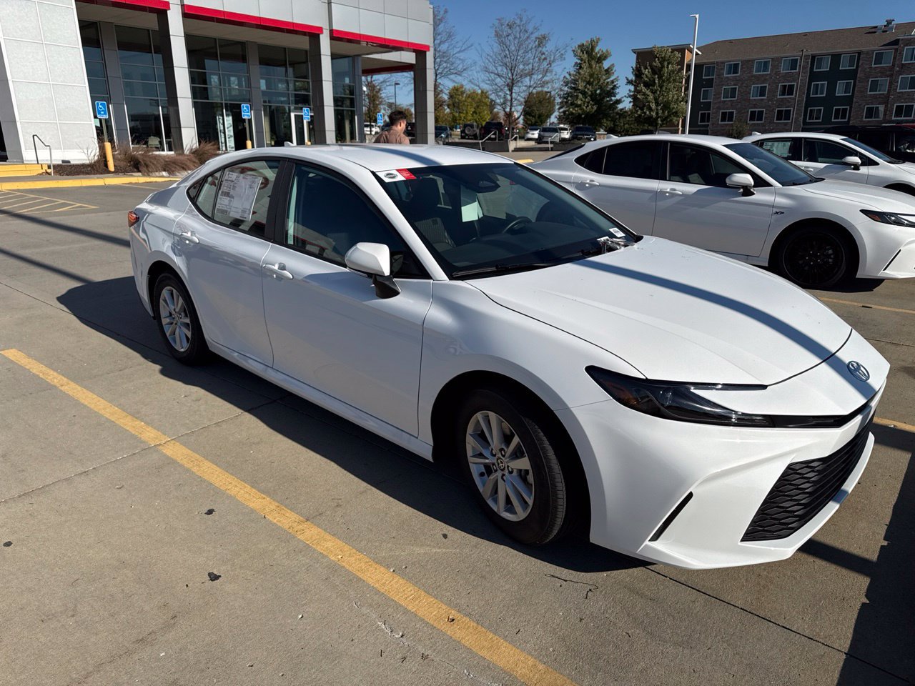 Used 2026 Toyota Camry LE w/ Convenience Package FWD image 5