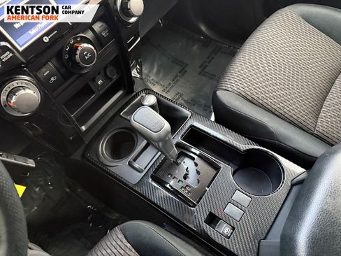 Used 2020 Toyota 4Runner TRD Off-Road image 24