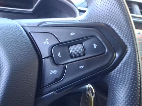 Used 2021 Chevrolet TrailBlazer LS image 17