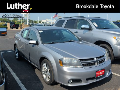 Used 2014 Dodge Avenger SXT w/ Rallye Appearance Group FWD image 1