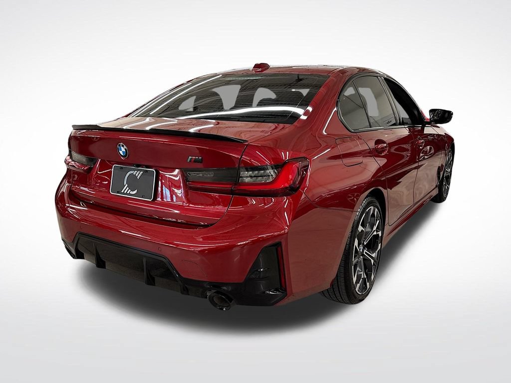 Used 2025 BMW 330i Sedan w/ M Sport Package RWD image 5