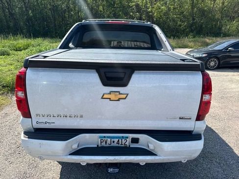 Used 2007 Chevrolet Avalanche LT w/ LT Preferred Equipment Group AWD/4WD image 8