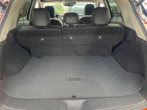 Used 2020 Nissan Murano Platinum w/ Cargo Package FWD image 11