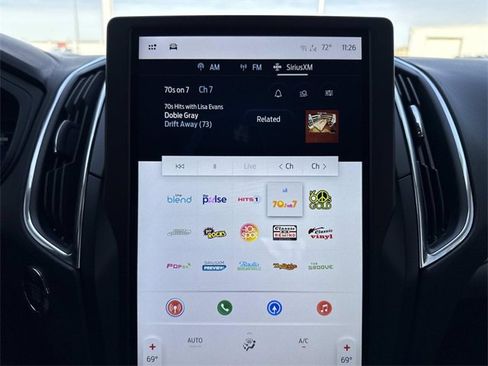 Used 2022 Ford Edge Titanium w/ Equipment Group 301A image 23