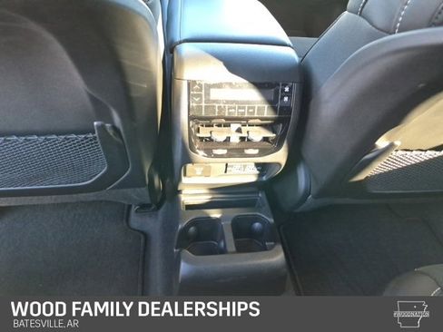 Used 2025 Jeep Grand Cherokee L Altitude w/ Trailer Tow Package image 21