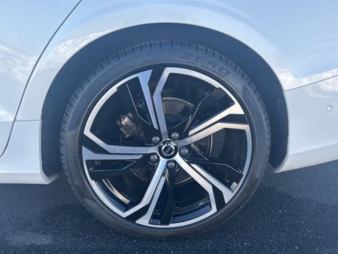 Certified 2024 Volvo S60 B5 Plus w/ Climate Package image 8