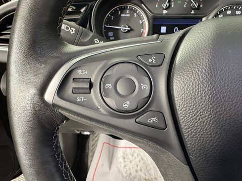 Used 2019 Buick Regal Preferred w/ Driver Confidence Package I image 15