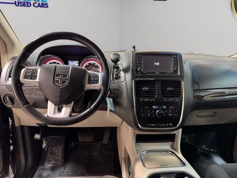 Used 2012 Dodge Grand Caravan Crew w/ Crew Value Pkg image 13