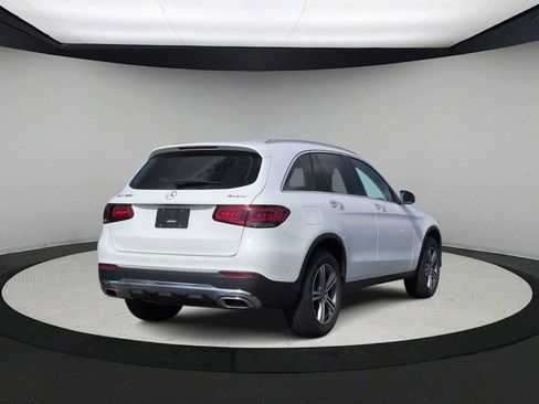 Used 2021 Mercedes-Benz GLC 300 4MATIC image 8