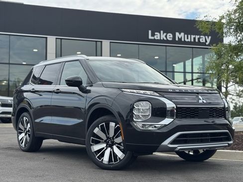 New 2025 Mitsubishi Outlander AWD image 1