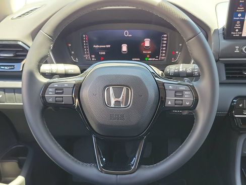 Used 2026 Honda Pilot EX-L image 24