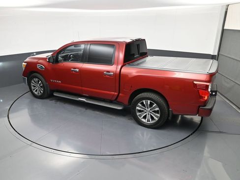 Used 2017 Nissan Titan SL image 29
