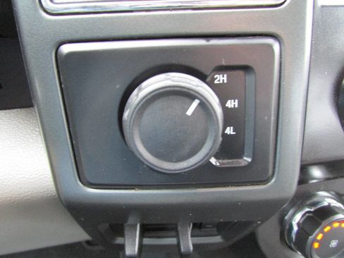 Used 2022 Ford F250 XLT image 25