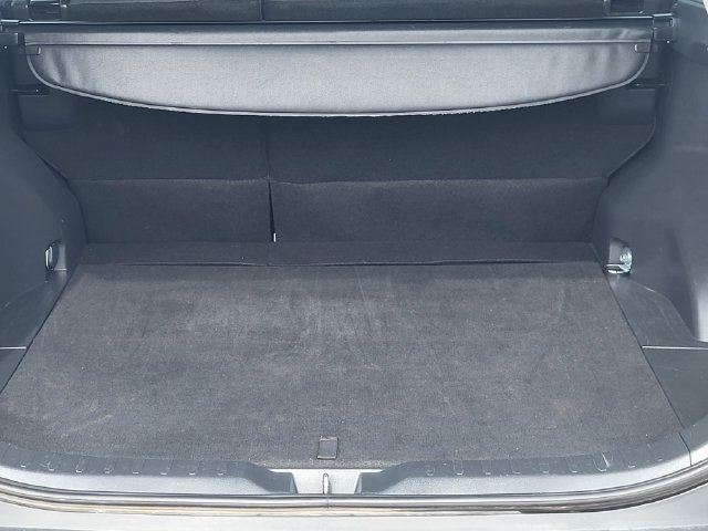 Used 2025 Toyota RAV4 XLE AWD/4WD image 28