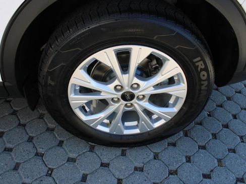 Used 2023 Ford Escape Active image 12