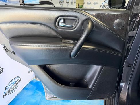 Used 2024 INFINITI QX80 Luxe image 18