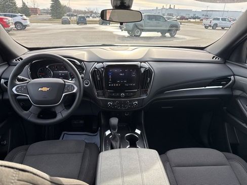 Certified 2023 Chevrolet Traverse LT image 34