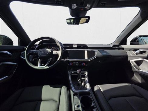 New 2025 Audi Q3 2.0T Premium w/ Convenience Package image 18