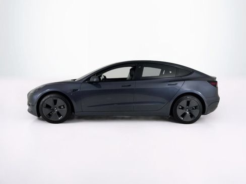 Used 2023 Tesla Model 3 Standard Range RWD image 2