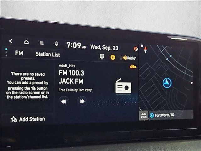 Used 2025 Hyundai Palisade SEL FWD image 11