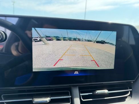 New 2026 Chevrolet Trax ACTIV w/ Driver Confidence Package FWD image 18