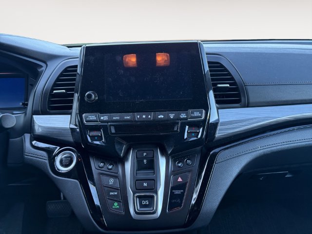 Used 2024 Honda Odyssey Elite image 11
