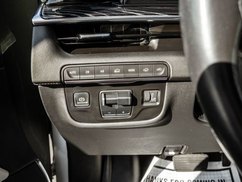 Used 2022 Cadillac Escalade Sport w/ Touring Package AWD/4WD image 18