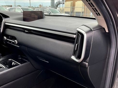 Used 2024 MAZDA CX-50 AWD 2.5 S w/ Preferred Package image 22