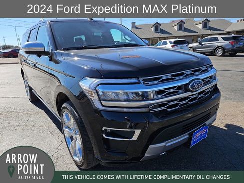 Used 2024 Ford Expedition Max Platinum image 2