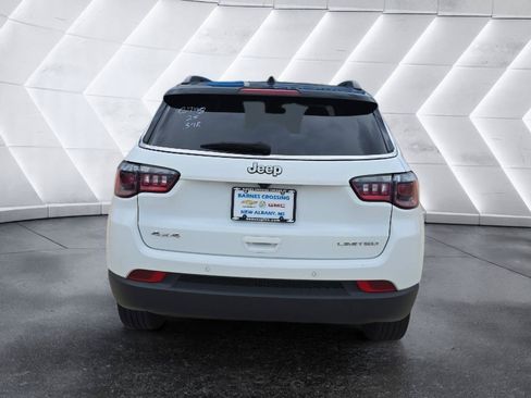 Used 2025 Jeep Compass Limited AWD/4WD image 6