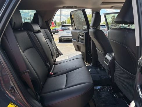 Used 2024 Toyota 4Runner TRD Off-Road Premium w/ Moonroof Package AWD/4WD image 16