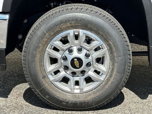 New 2026 Chevrolet Silverado 2500 W/T image 28