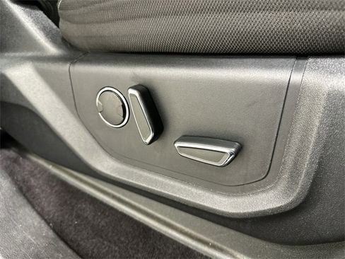 Used 2016 Ford F150 XLT w/ Equipment Group 302A Luxury image 25