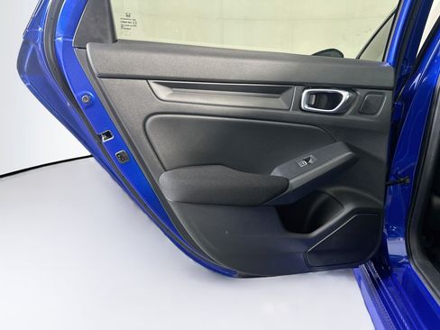 Used 2022 Honda Civic EX image 26