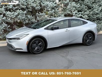 Used 2025 Toyota Prius LE