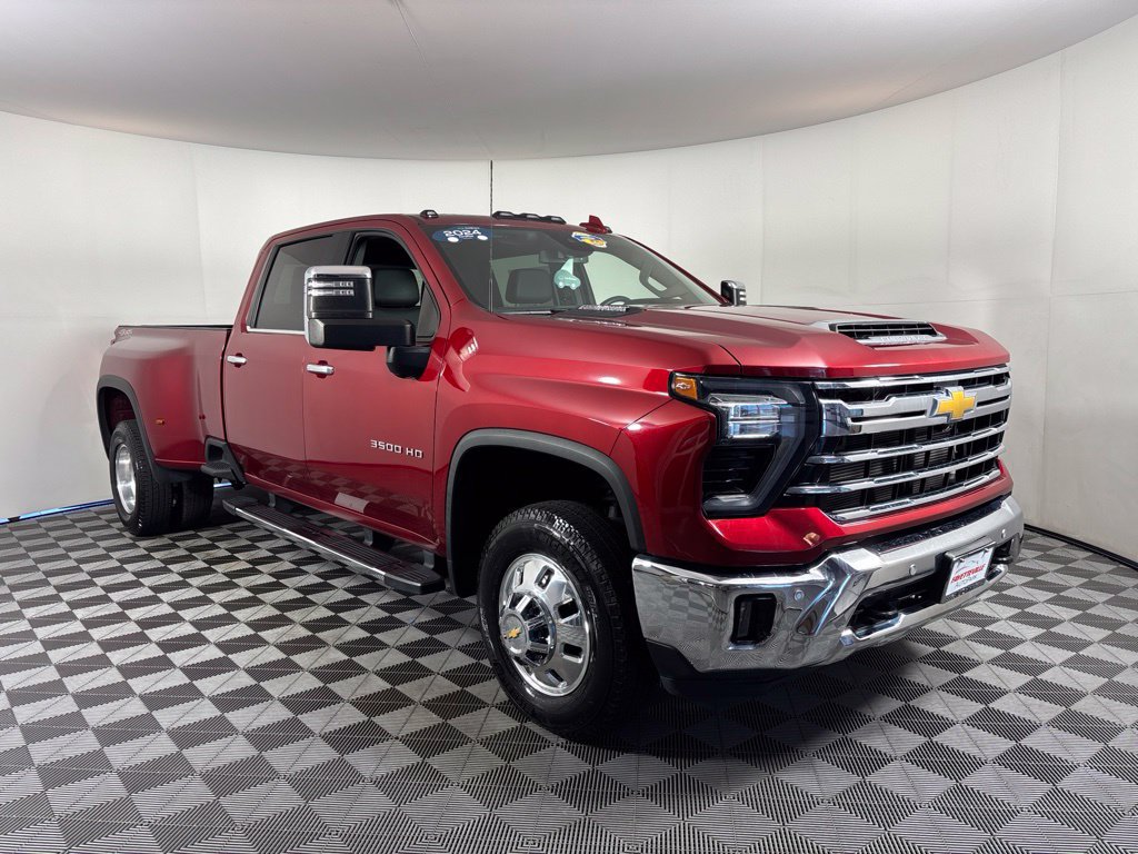 Certified 2024 Chevrolet Silverado 3500 LTZ w/ LTZ Convenience Package AWD/4WD image 13