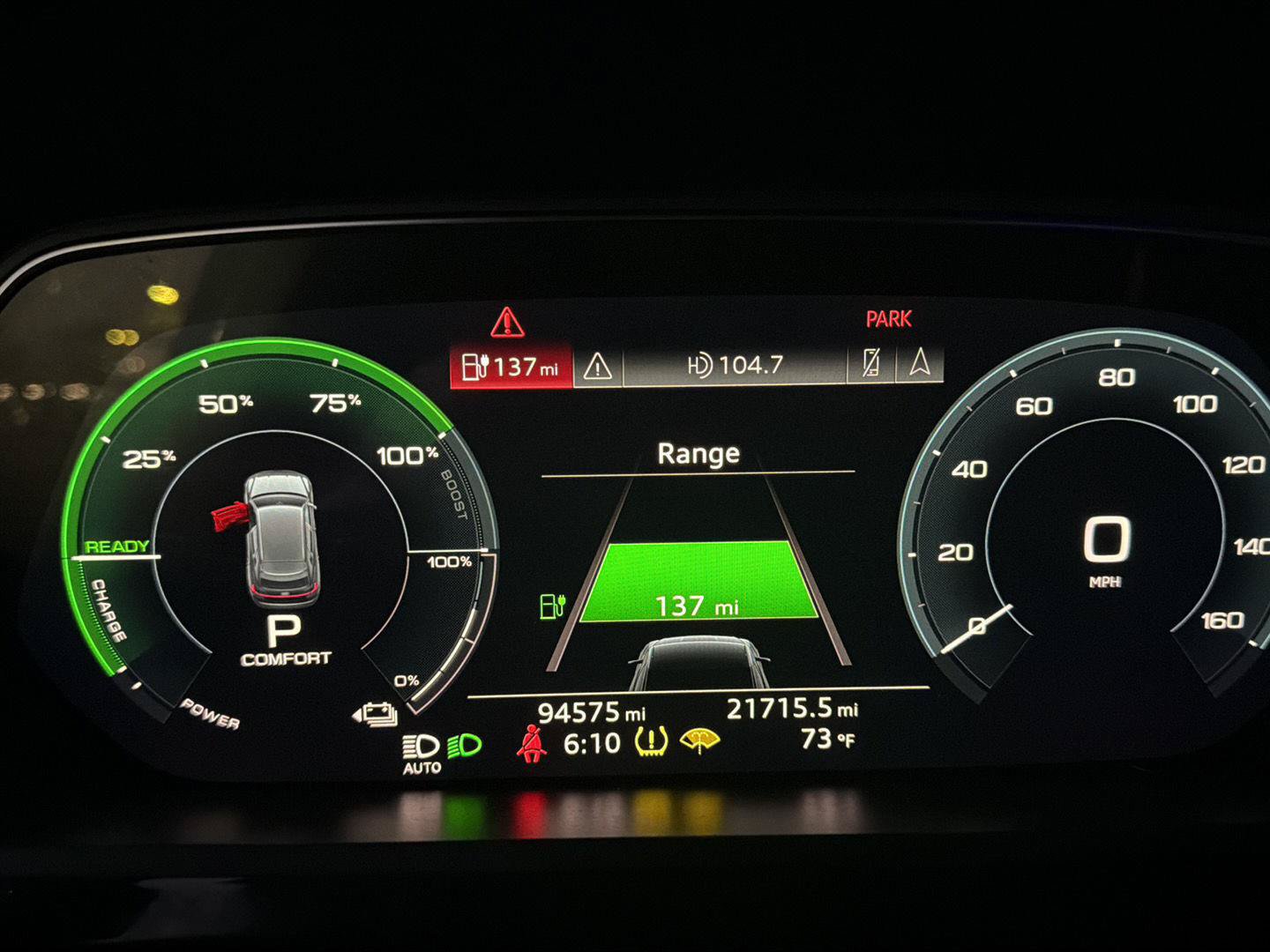 Used 2019 Audi e-tron Prestige w/ Prestige Package AWD/4WD image 3