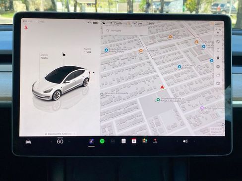 Used 2022 Tesla Model 3 Long Range image 14