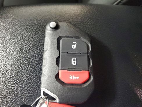 Used 2021 Jeep Wrangler Unlimited Sport image 28