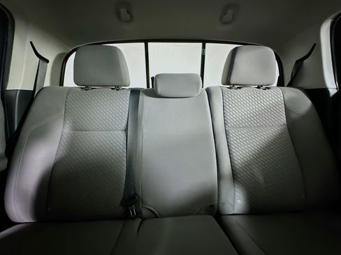Used 2022 Toyota Tacoma SR5 RWD image 28